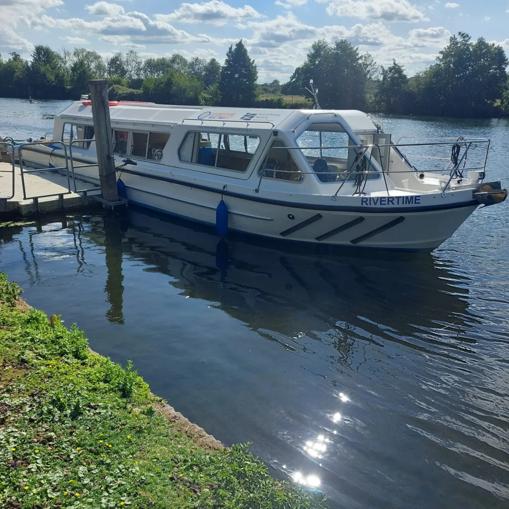 Tivertime at Bisham Abbey
